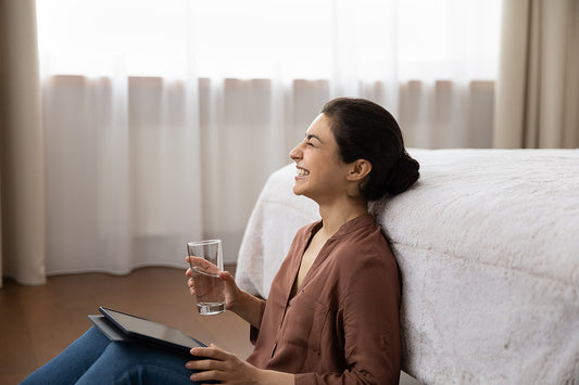 Smiling-woman-Hydration Tablets